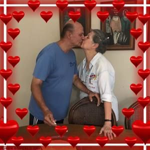 Meet your Posher, Carlos